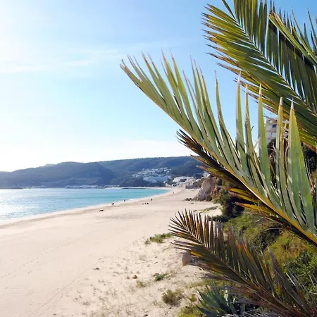 Sesimbra Hilltop Ocean View - Bay Apartment * Sesimbra