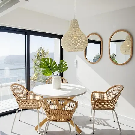 Apartment Cliff By Saudade