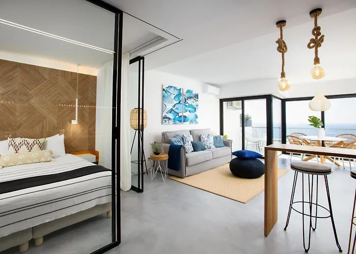 公寓 Hilltop Ocean View - Bay